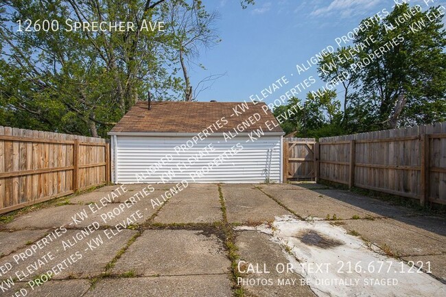 Building Photo - 12600 Sprecher Ave