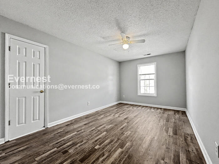 Building Photo - 5305 Yoshino Terrace