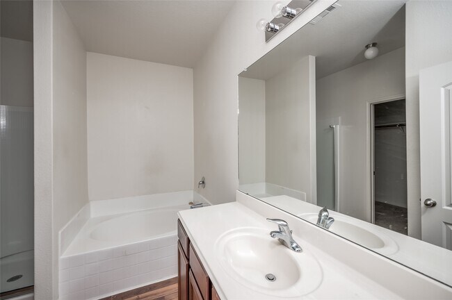 Building Photo - 7106 Montclair Peak Ln