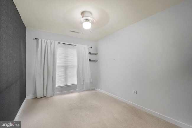 Building Photo - 5400 Marshalls Choice Dr