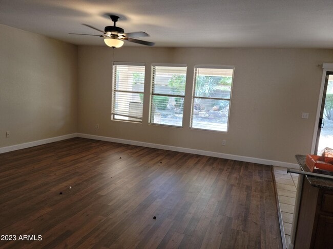 Building Photo - 13555 W Watson Ln