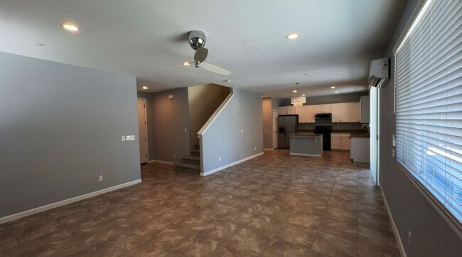 Building Photo - Move in Special! 2 Weeks free!  Home for R...