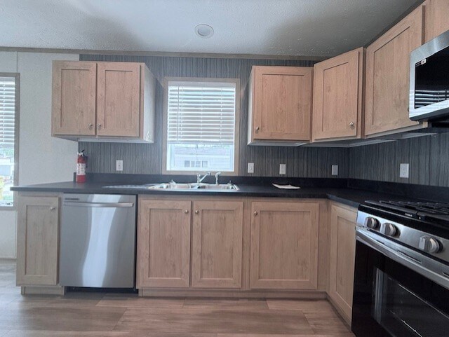 Building Photo - 29810 W Essex Ct