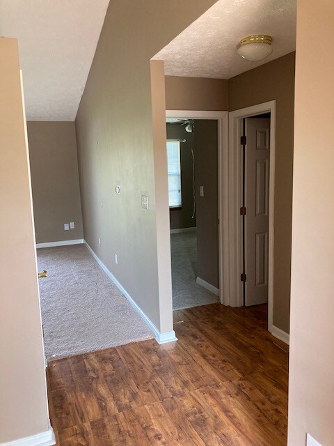Building Photo - 1094 Taurus Ln
