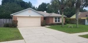 Primary Photo - 2762 Country Breeze Blvd