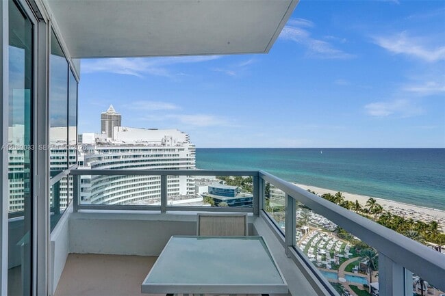 Building Photo - 4401 Collins Ave