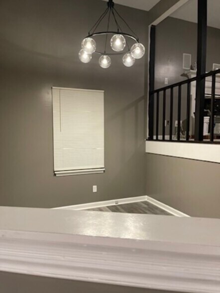 Building Photo - 4667 Briarwood Dr
