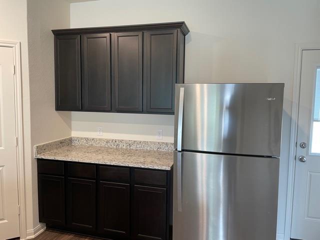 Building Photo - 18741 Speculator Ln