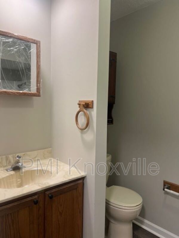 Building Photo - 4723 Zirkle Dr