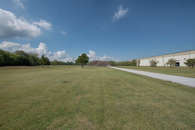 Building Photo - 5722 Delany Rd