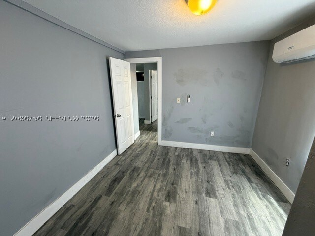 Building Photo - 1361 NW 68th Terrace