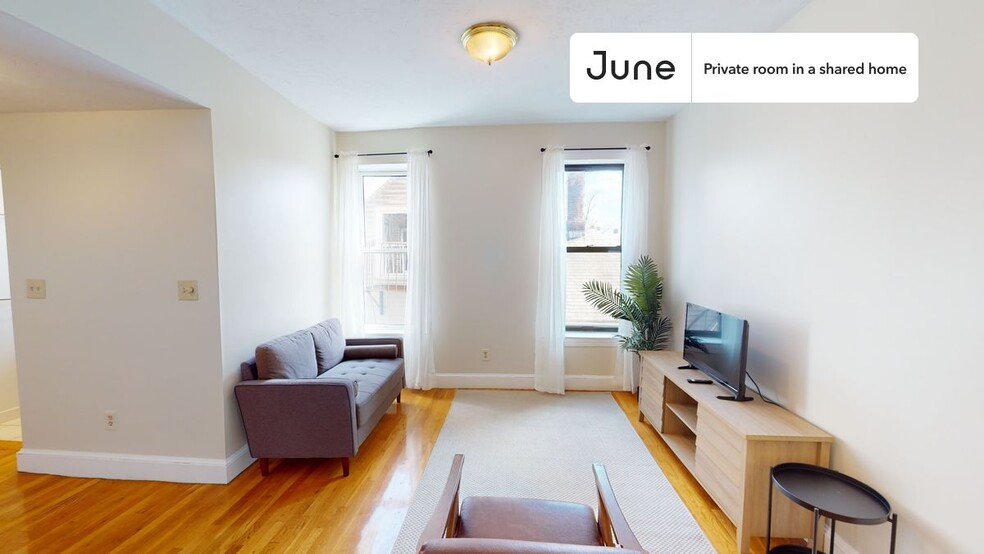 Primary Photo - Room in Shared 4 bed/2 bath home