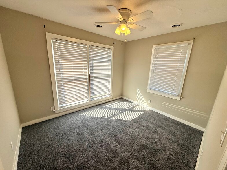 Front Bedroom - 101 Hatton St