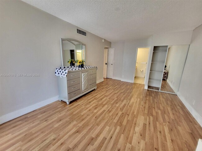 Building Photo - 501 Three Islands Boulevard