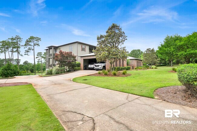 Building Photo - 32491 Water View Dr E