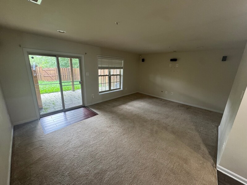 Building Photo - 8212 Carinoso Way