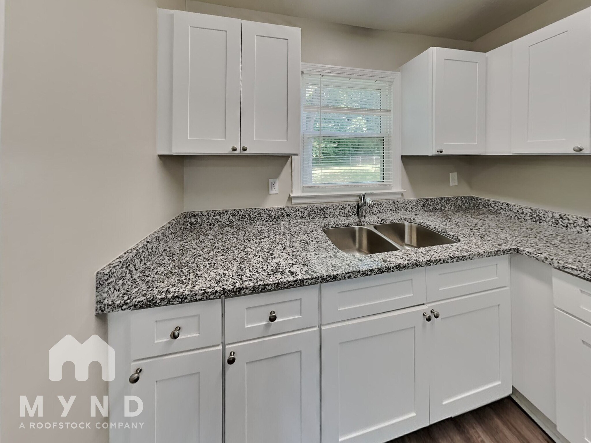 Building Photo - 2298 Brackett Rd