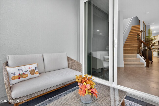 Building Photo - 33 Coastline Wy