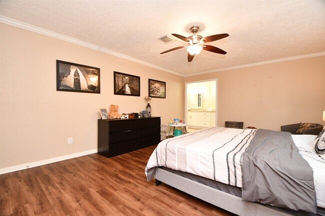 Building Photo - 3410 Plum Brook Ln