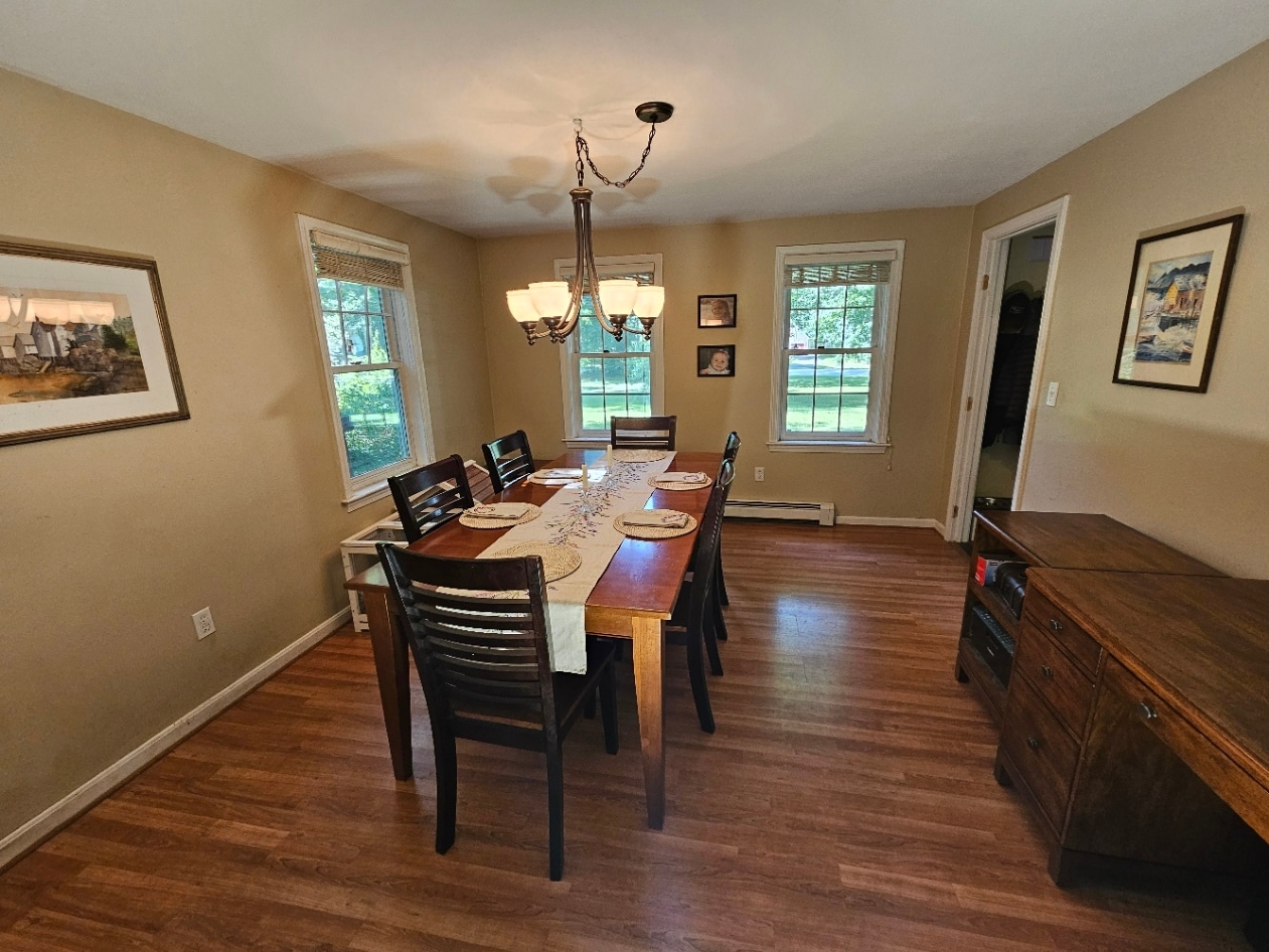 Dining Room - 11 Laurel Ln