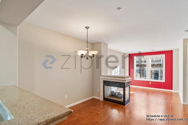 Building Photo - 3783 Dunmore Ln