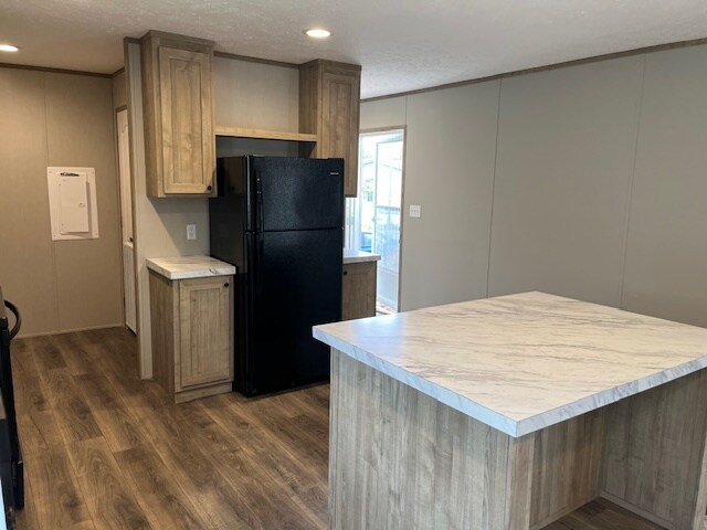 Building Photo - 10610 State Rte 762