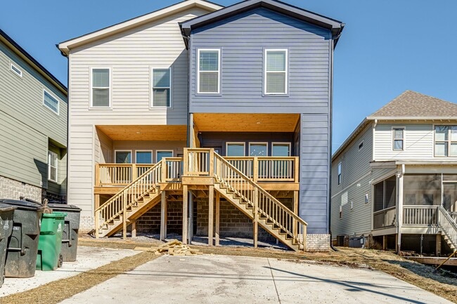 Building Photo - 4 Bedroom Rental in The Nations!