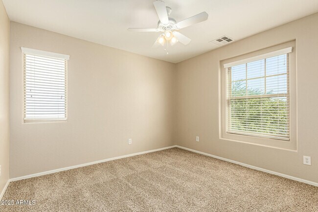 Building Photo - 1692 S Parkcrest Ct