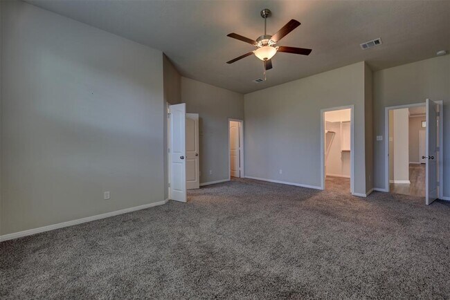 Building Photo - 1012 Trellis Pass