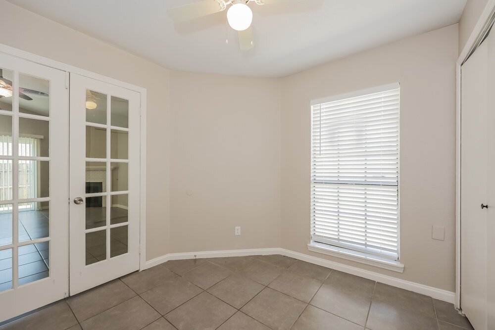 Building Photo - 2811 Galemeadow Dr