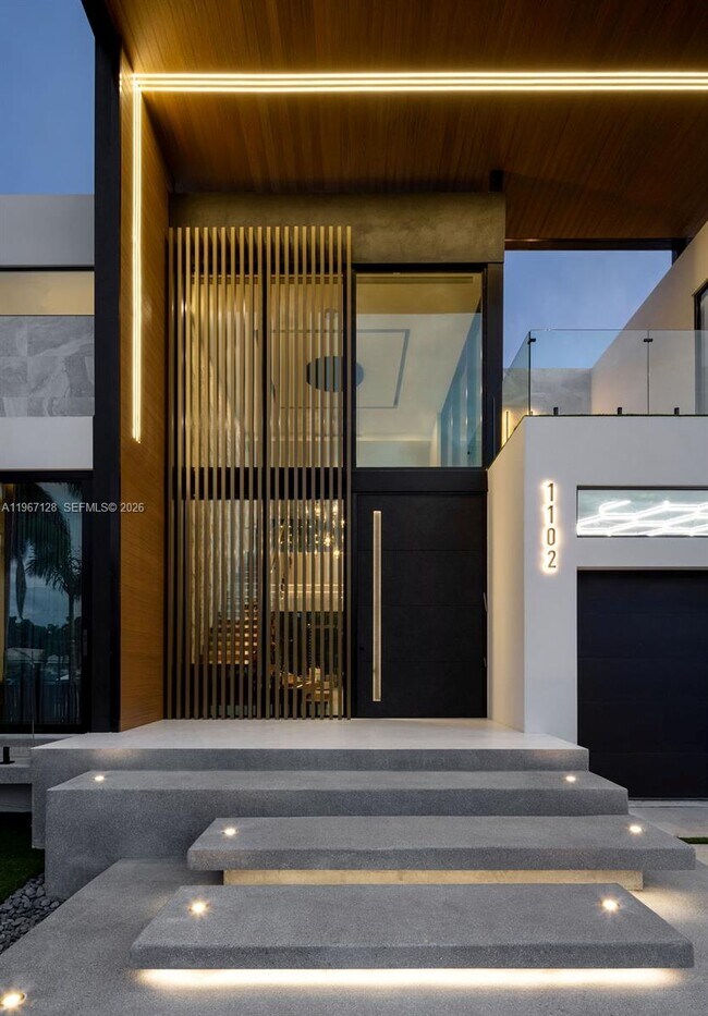 Building Photo - 1102 Washington St