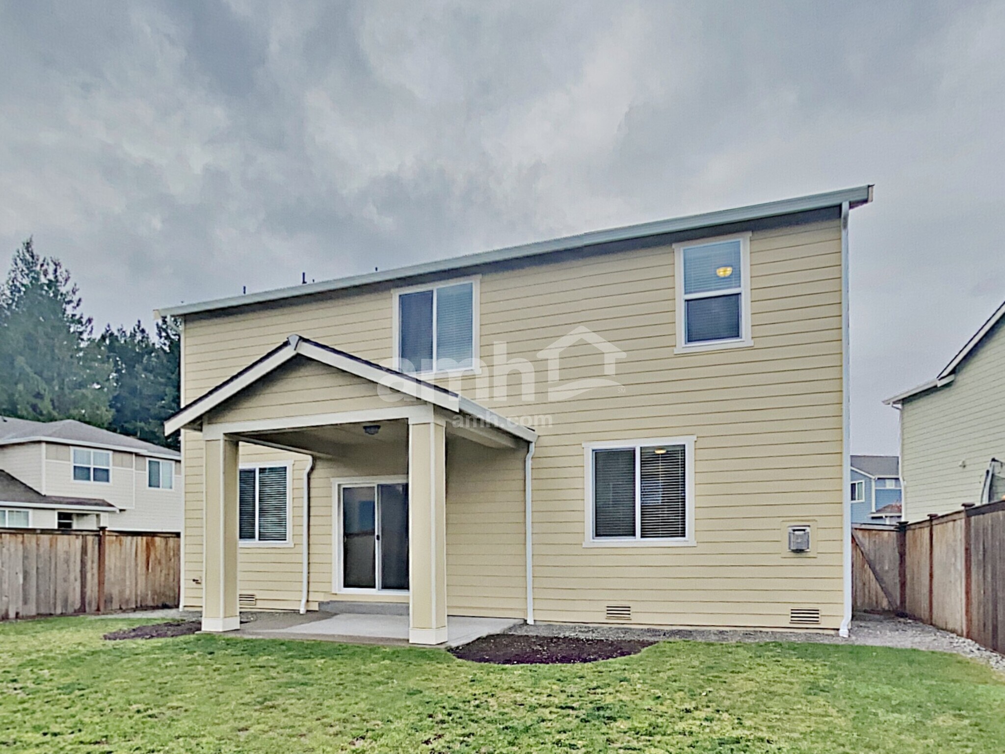 Building Photo - 13831 66th Ave E