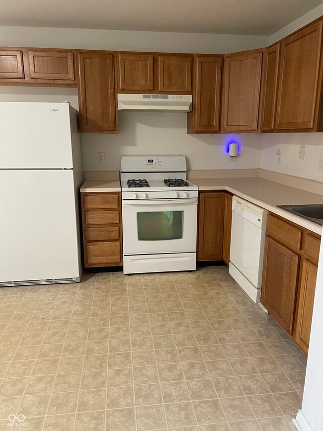 Building Photo - 1195 Count Turf Ct