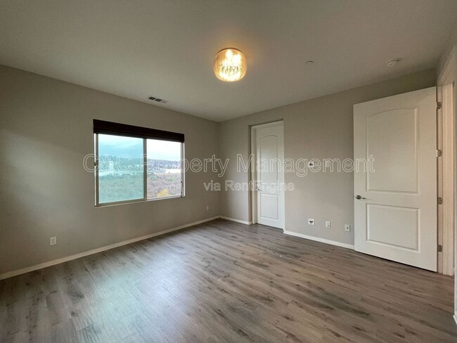 Building Photo - 4860 Ballast Ln