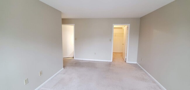 Building Photo - Condominium living at its finest! Updated,...