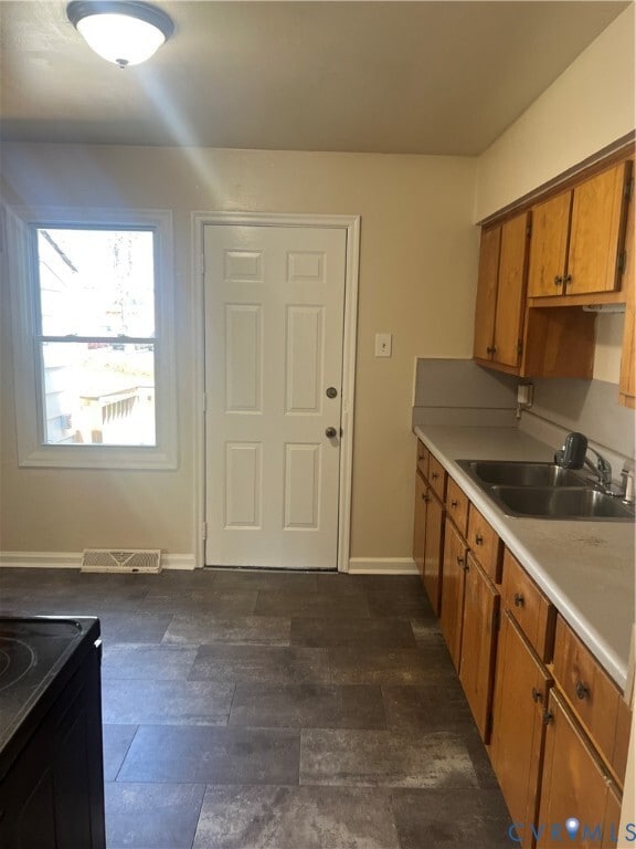 Building Photo - 3111 Sussex Dr