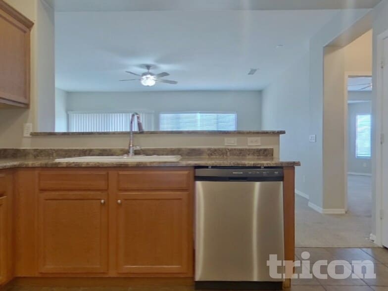 Building Photo - 25574 W St Charles Ct