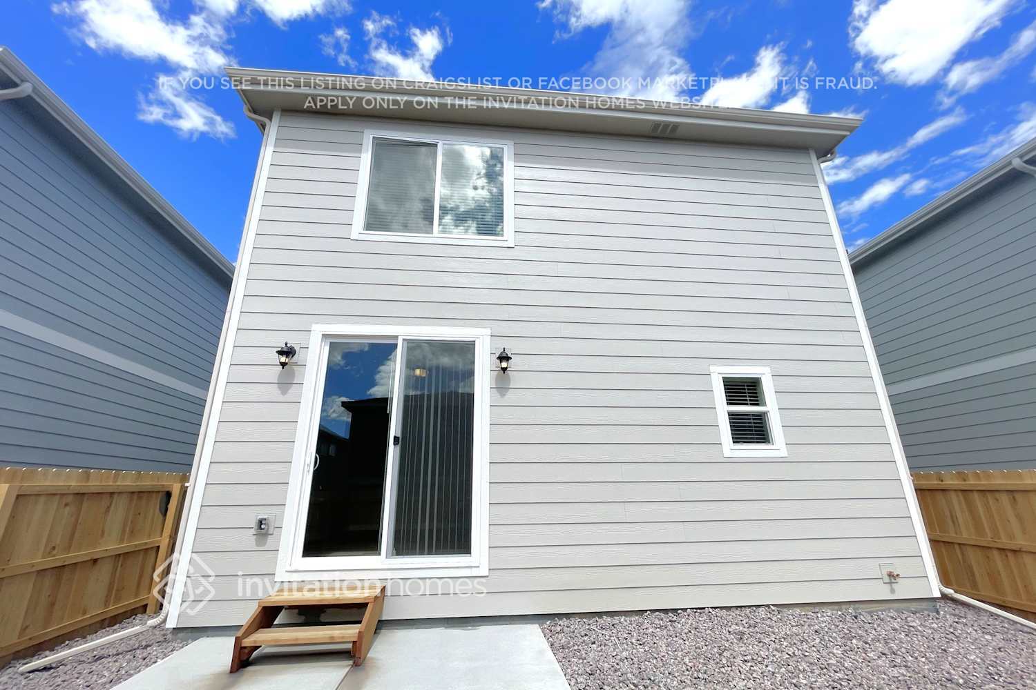 Building Photo - 13523 Arriba Dr