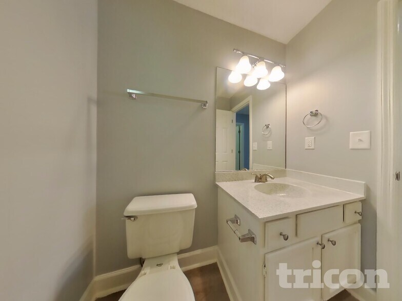 Building Photo - 1292 Parkwood Chase NW