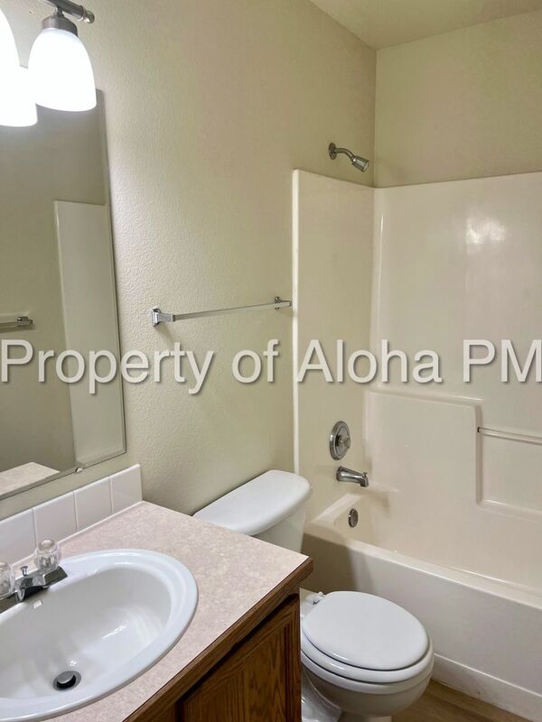 Building Photo - 2418 E Ohio Ave