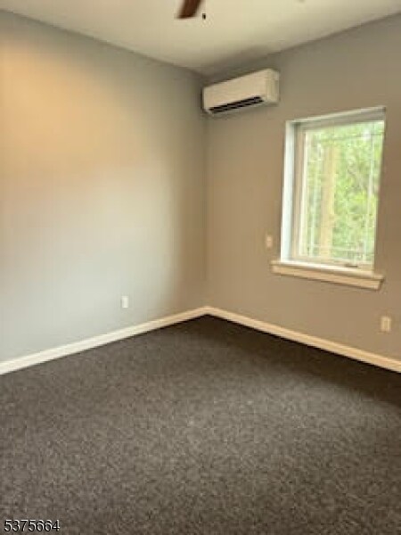 Building Photo - 336 E Westfield Ave