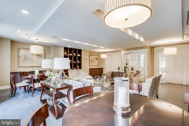 Building Photo - 12000 Market St