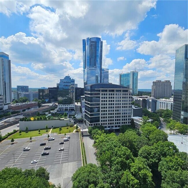 Building Photo - 3334 Peachtree Rd NE