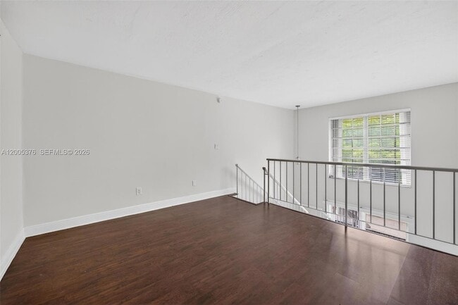 Building Photo - 8550 SW 109th Ave