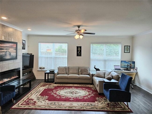 Building Photo - 1297 Ascot Ter