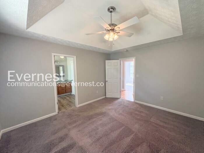 Building Photo - 228 Nina Cir