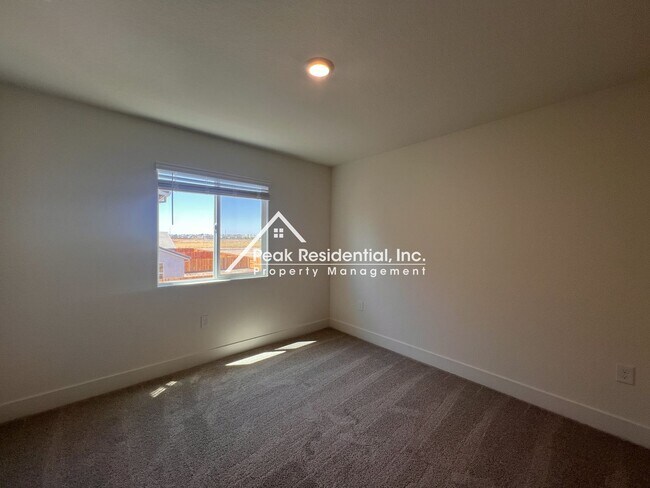 Building Photo - Brand New Sacramento 3bd/2.5ba Home With Large Loft!