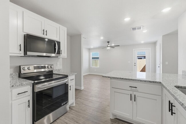 Building Photo - Your New Home in Abilene Is Waiting