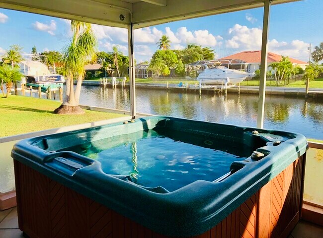 Building Photo - 381 Delido Ct