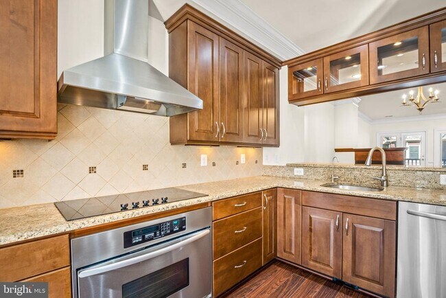 Building Photo - 211 Mill St